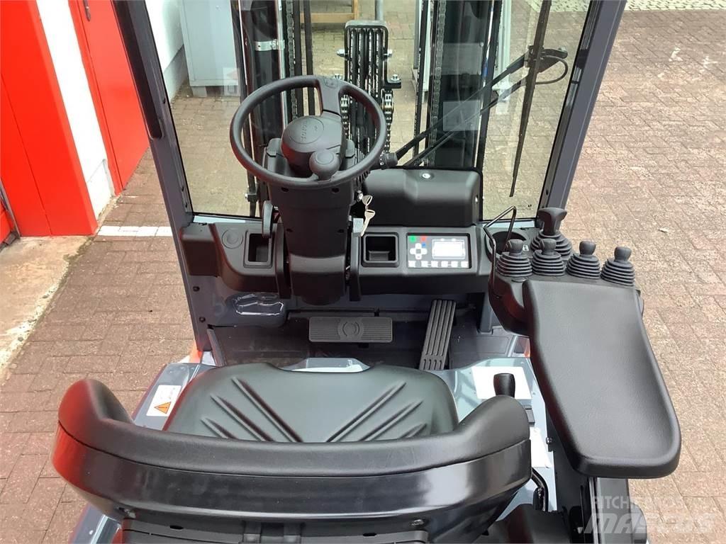 Toyota 8FBE16T 電動堆高機
