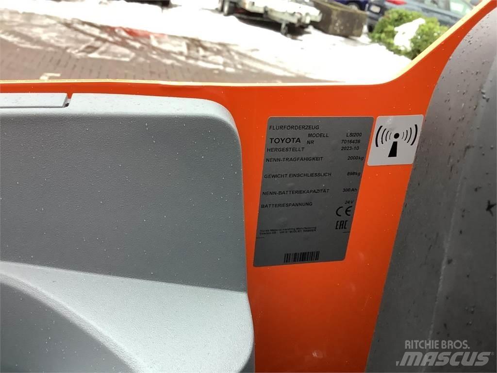 Toyota LSI200 低架升降機