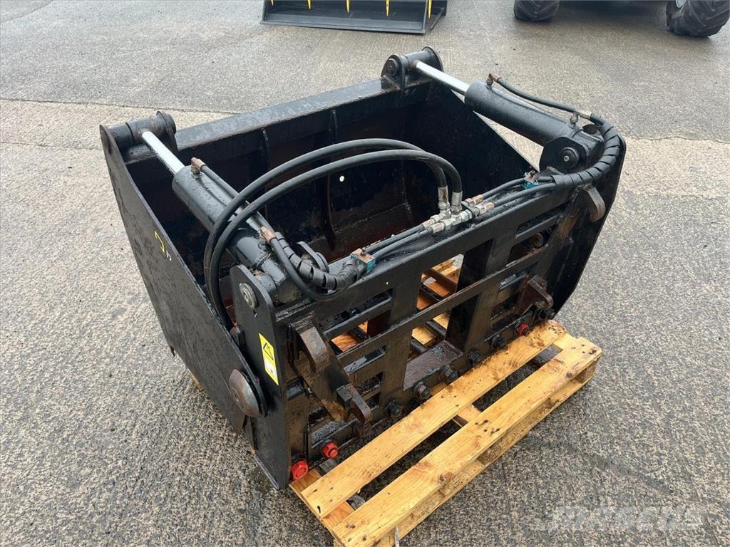 Ålö 125SG 混合餵料機