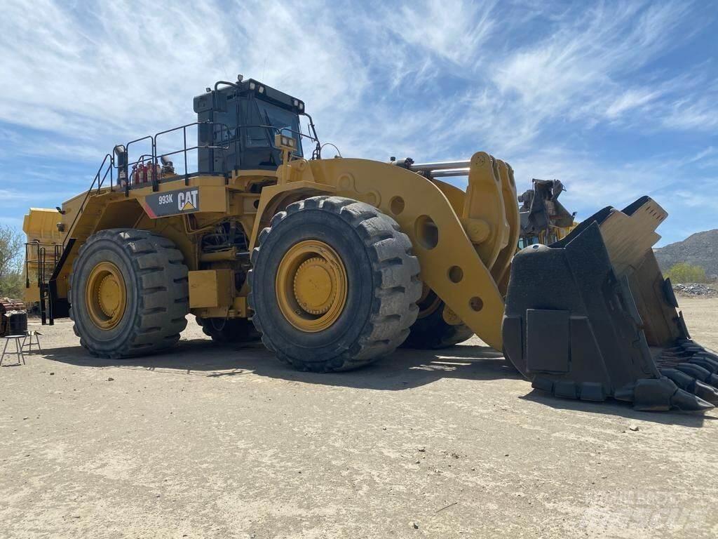 CAT 993K 輪胎式裝載機