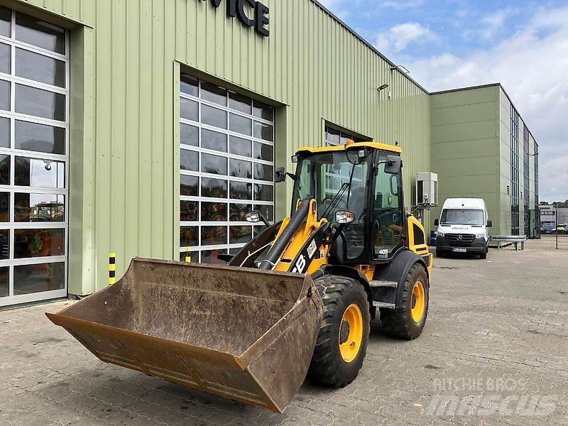 JCB 409 輪胎式裝載機