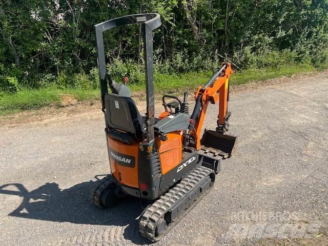 Doosan DX10Z 中型挖土機/掘鑿機/挖掘機 7t-12t