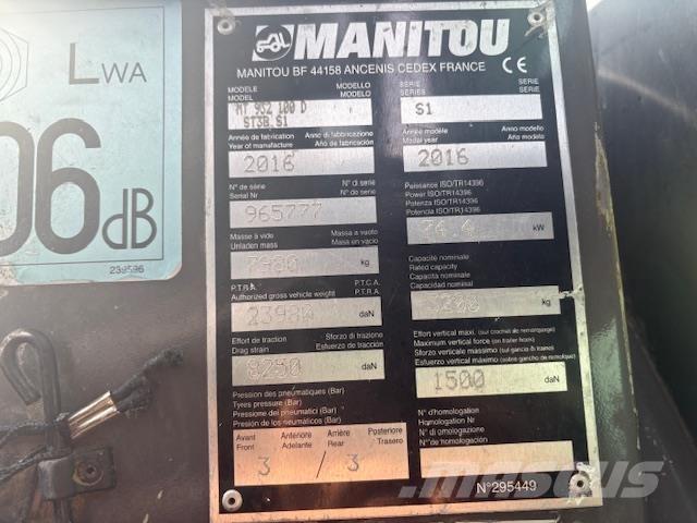Manitou MT932 伸縮臂操作車