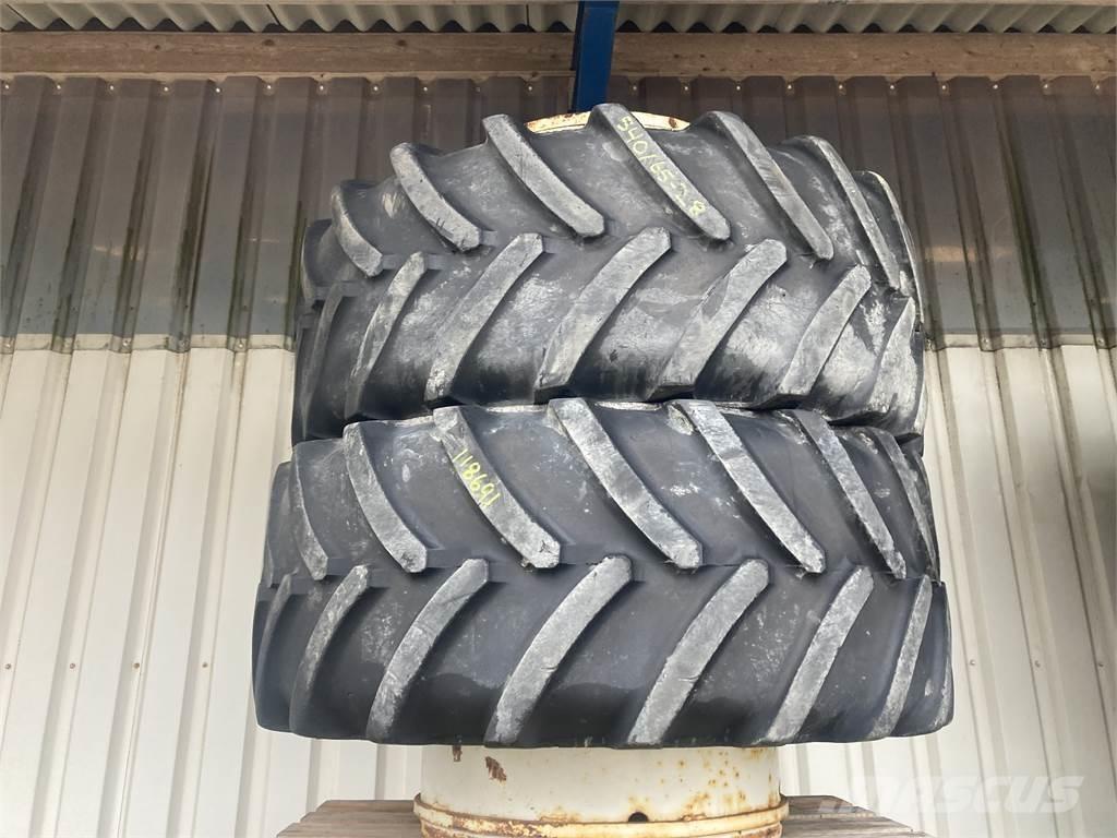  540/65R28 輪胎、車輪和輪圈