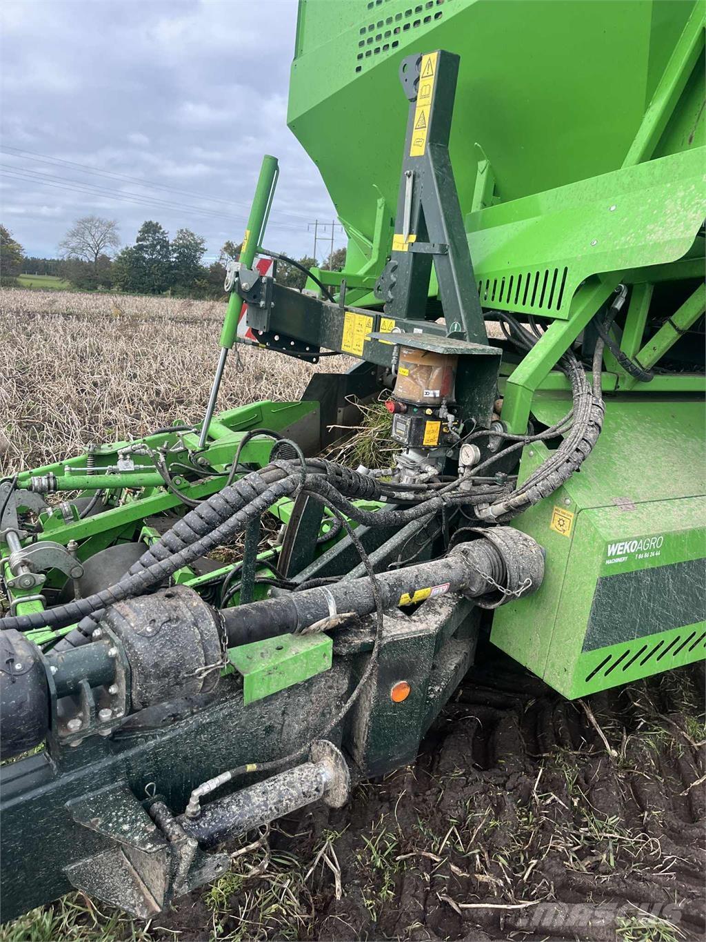 AVR 9200 CR 馬鈴薯收穫機和挖掘機