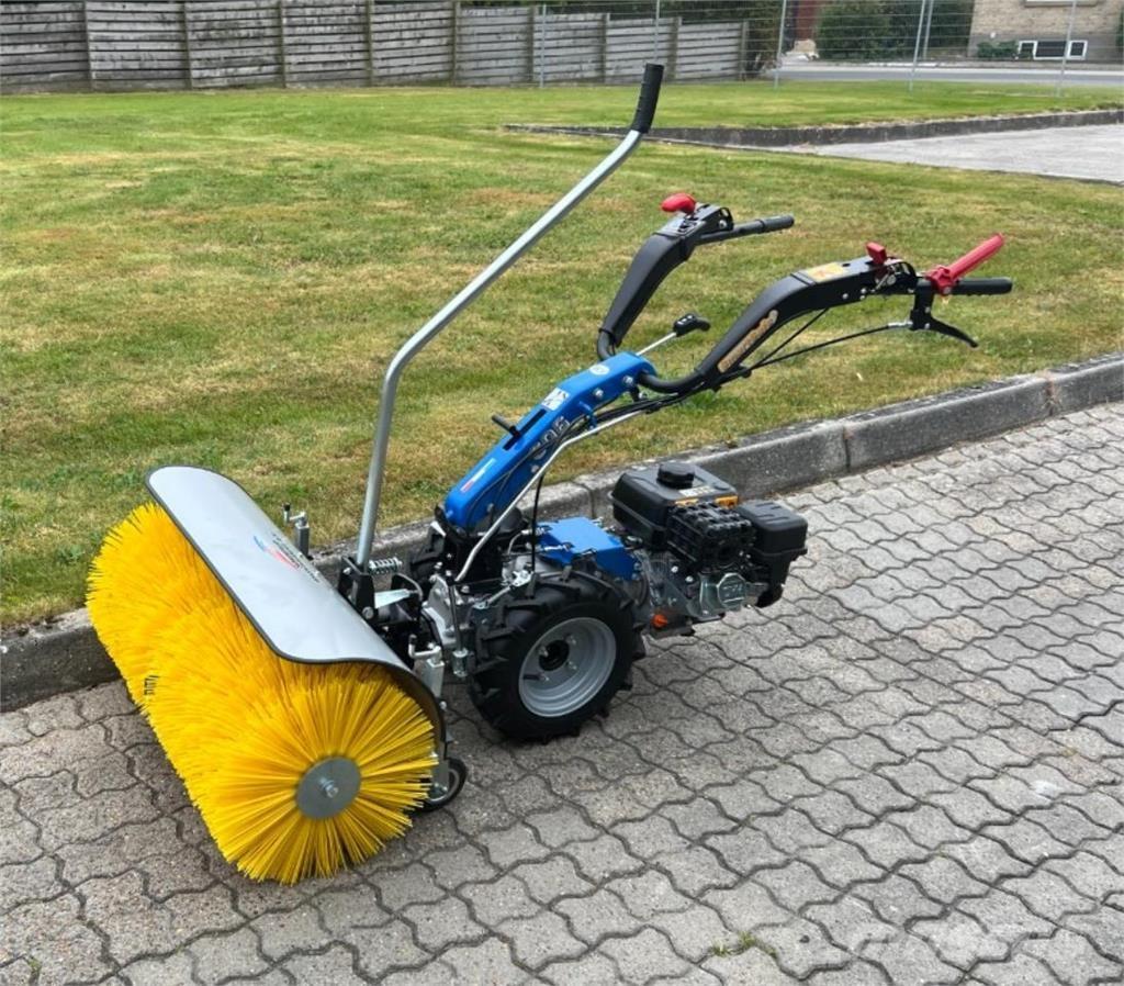 BCS 606 雙輪曳引機與耕耘機