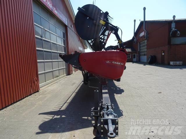 Case IH 30F 聯合收割機頭