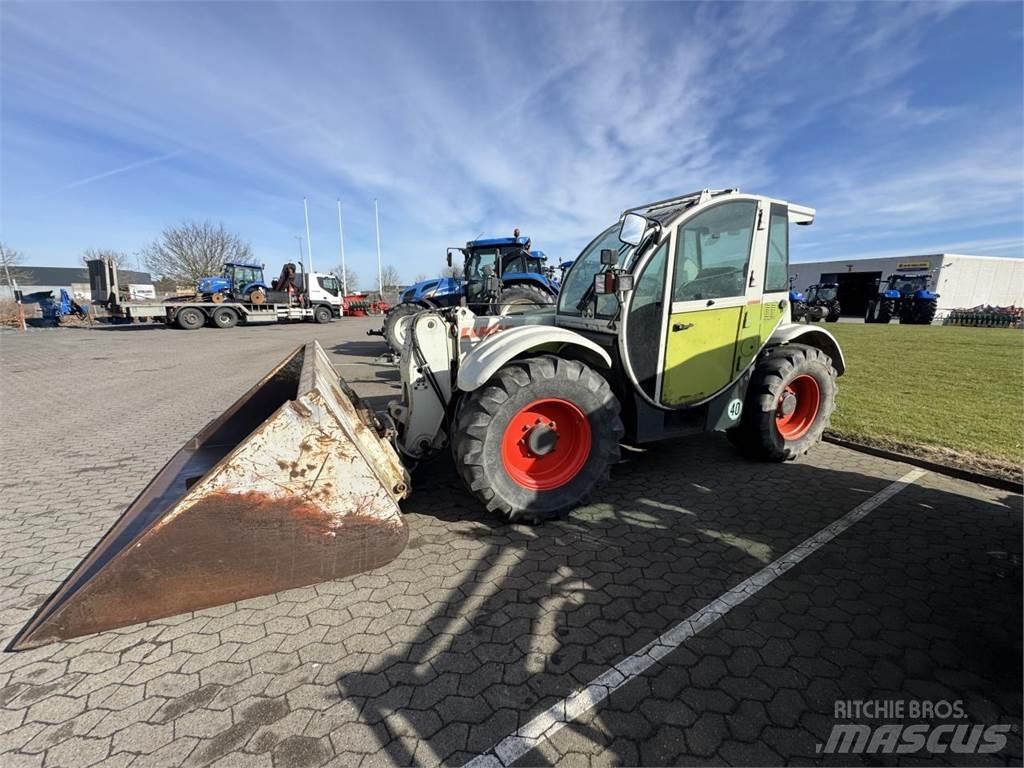 CLAAS TARGO K60 伸縮臂操作車