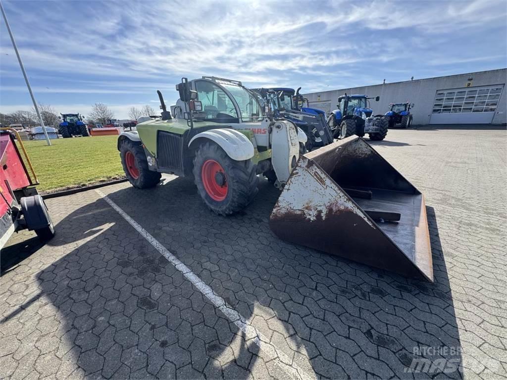 CLAAS TARGO K60 伸縮臂操作車