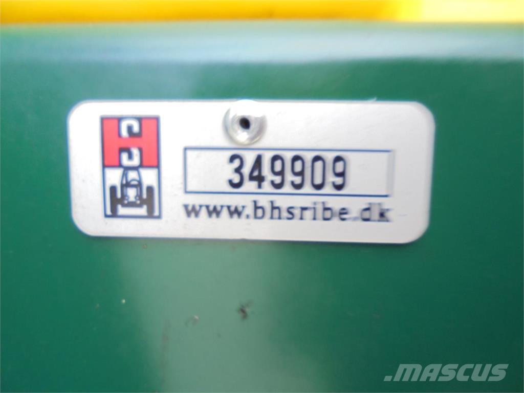 Danfoil 24 M 承載式噴霧機