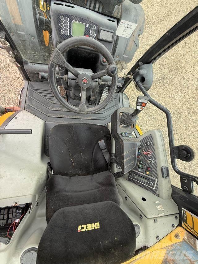 Dieci PIVOT T60 伸縮臂操作車