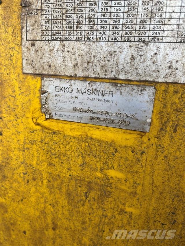 Ekko 2800L 牽引式噴霧機