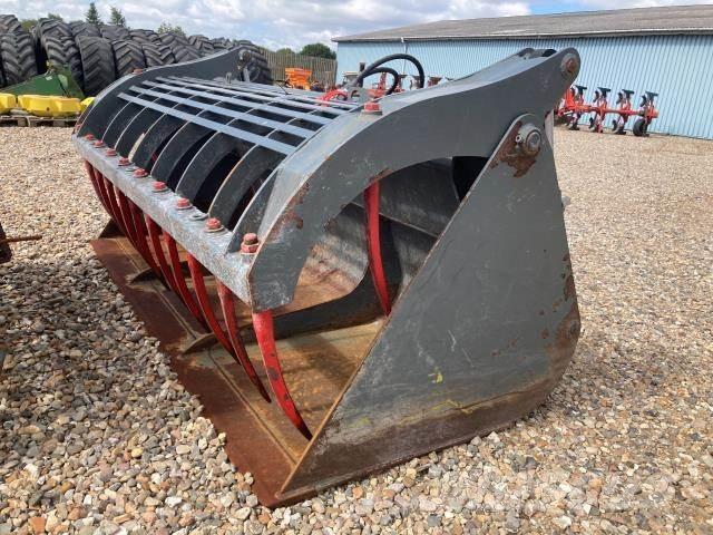  ENSILAGE SKOVL 伸縮臂操作車