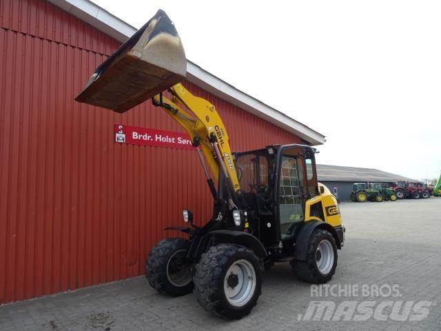 Gehl 650 小型裝載機
