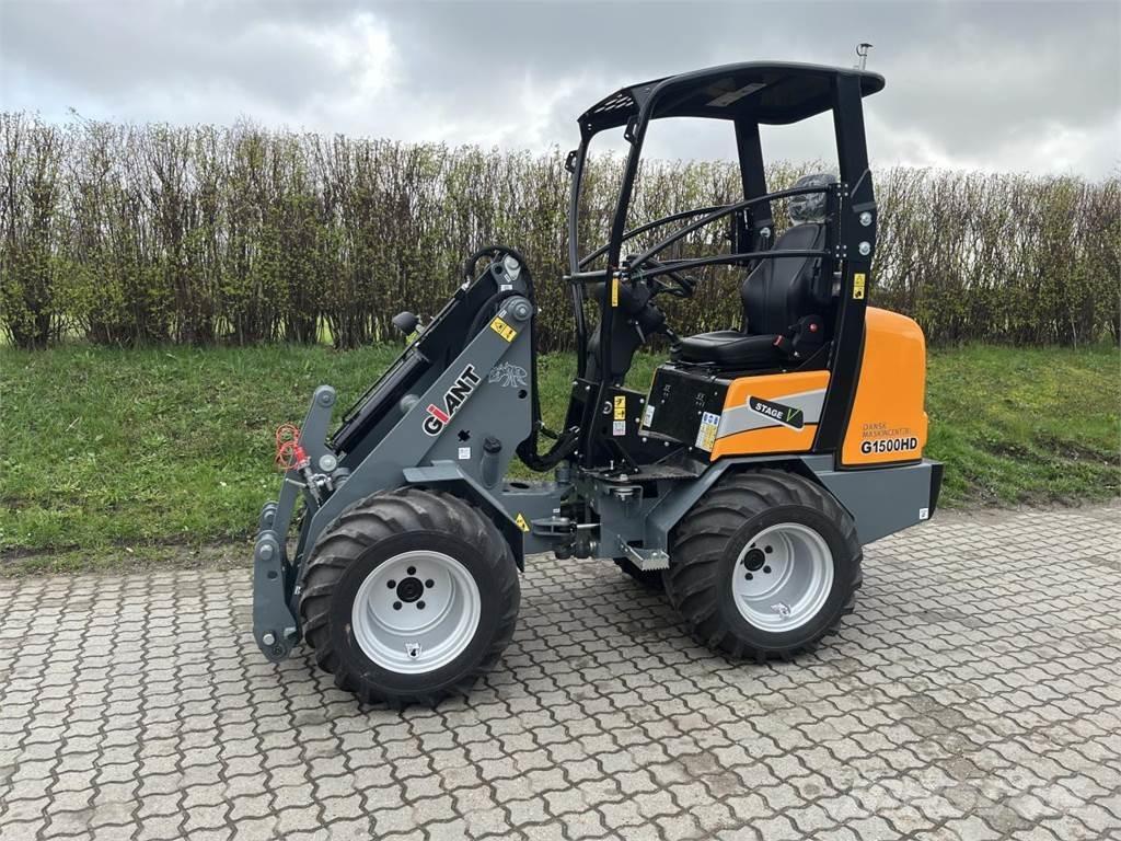 GiANT G1500 小型裝載機