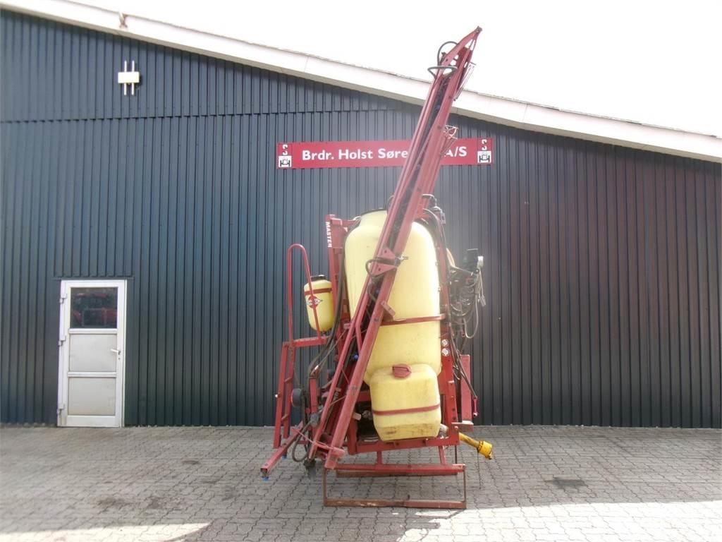 Hardi 1200L 15 M 承載式噴霧機
