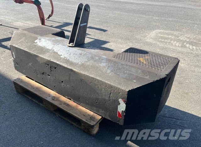 Hauer 1000 KG. 前配重塊