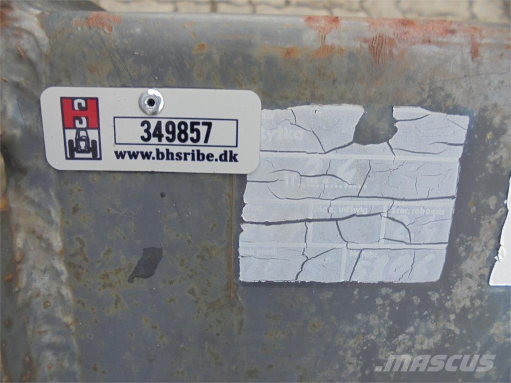 Hauer 2,4 M 其他曳引機配件