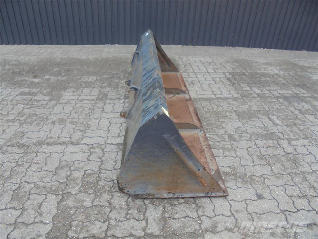 Hauer 2,4 M 其他曳引機配件