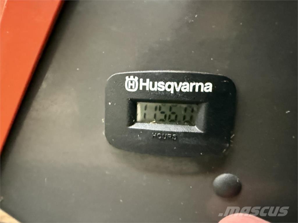 Husqvarna P525D 割草劑