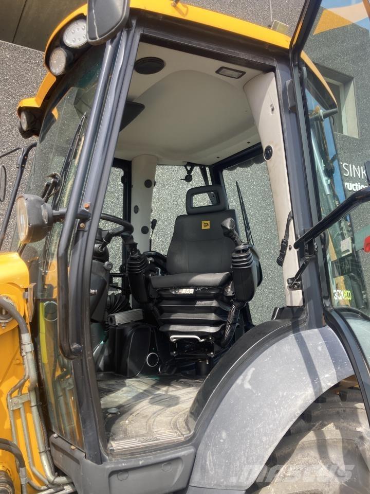 JCB 3 CX 反鏟裝載機