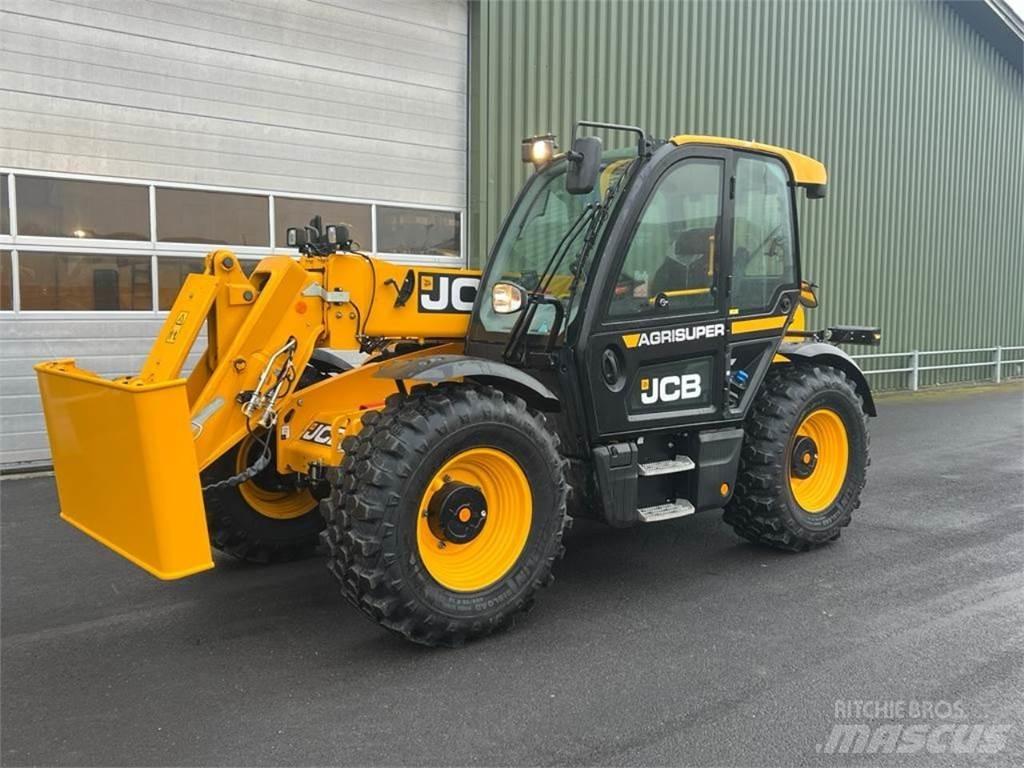 JCB 538-70 伸縮臂操作車