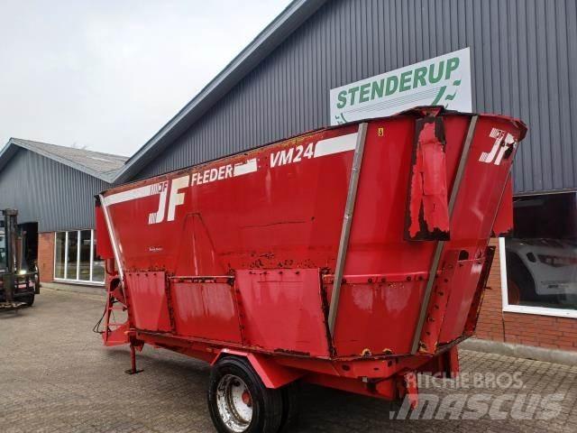 JF VM 24 青飼料搬運車