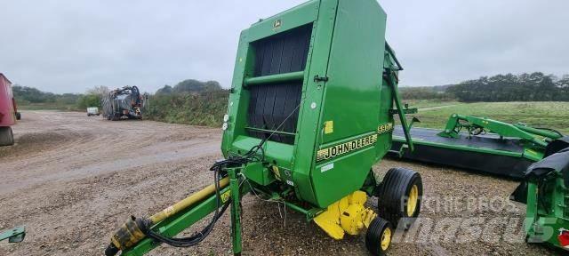 John Deere 590 圓型牧草打包機