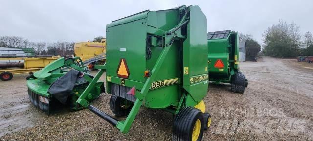 John Deere 590 圓型牧草打包機