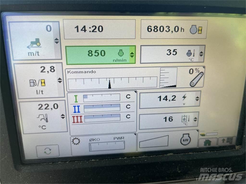 John Deere 6115 R 曳引機