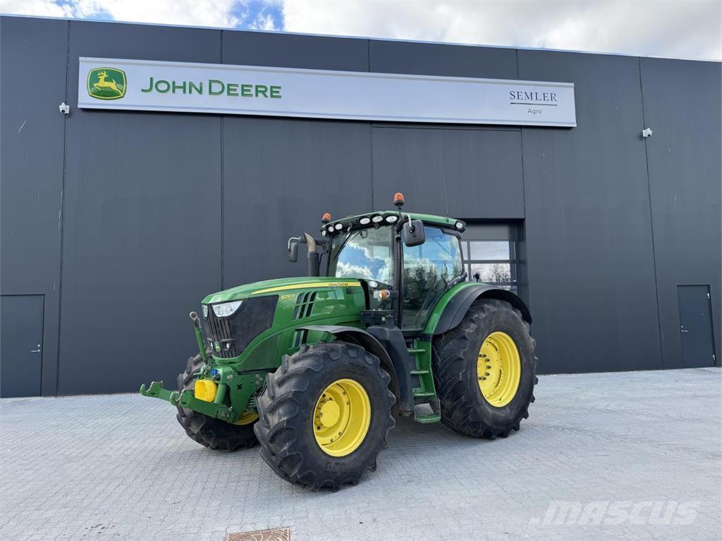 John Deere 6210R 曳引機