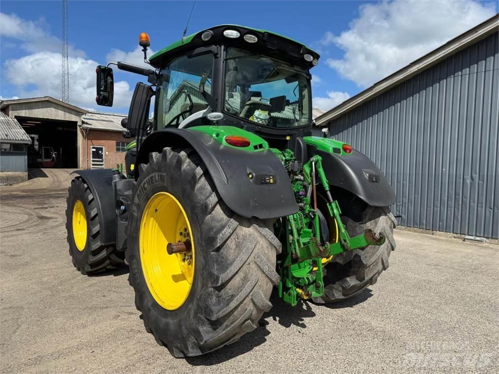 John Deere 6250R 曳引機