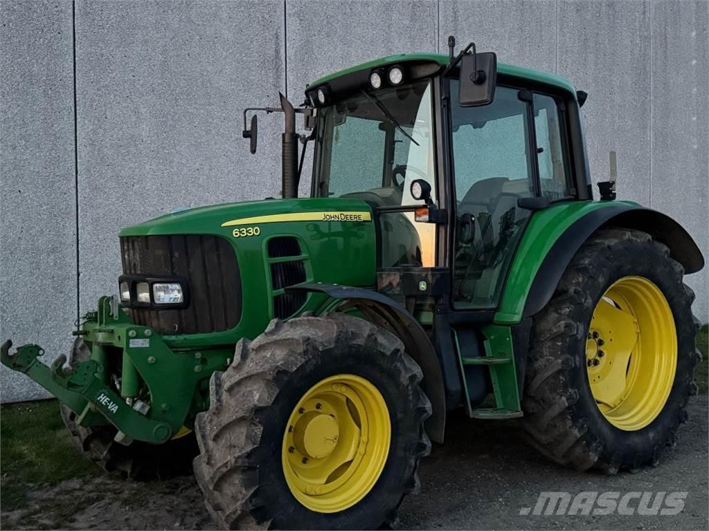 John Deere 6330 曳引機