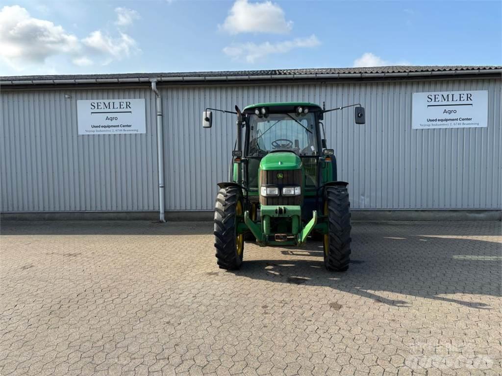 John Deere 6420 曳引機