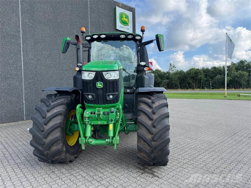 John Deere 6R 250 曳引機