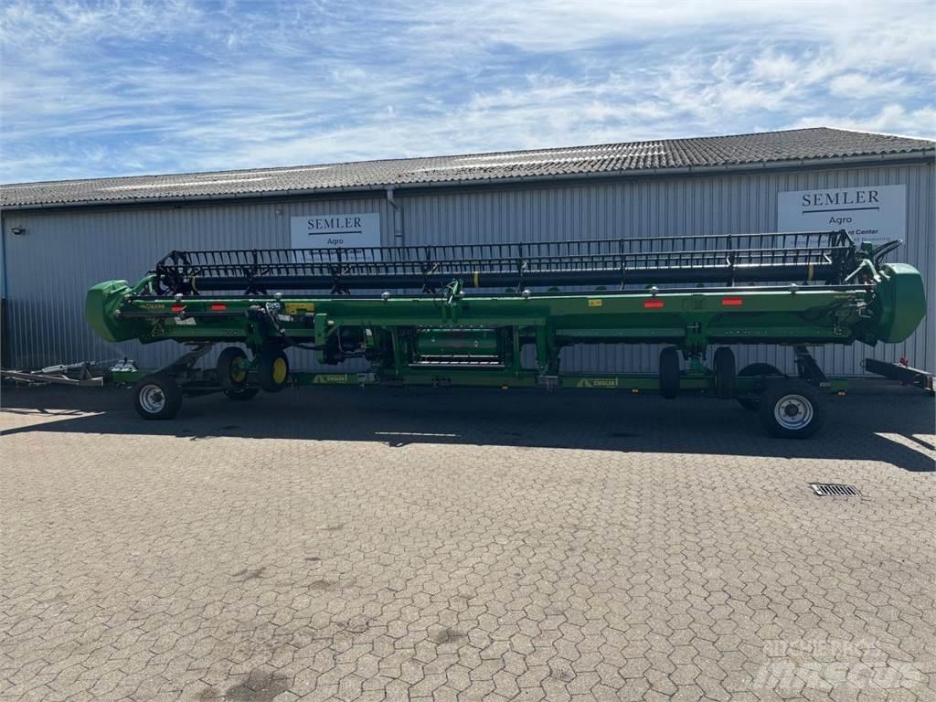 John Deere 735D 聯合收割機頭