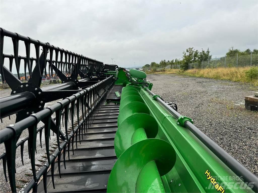 John Deere 740D 聯合收割機頭