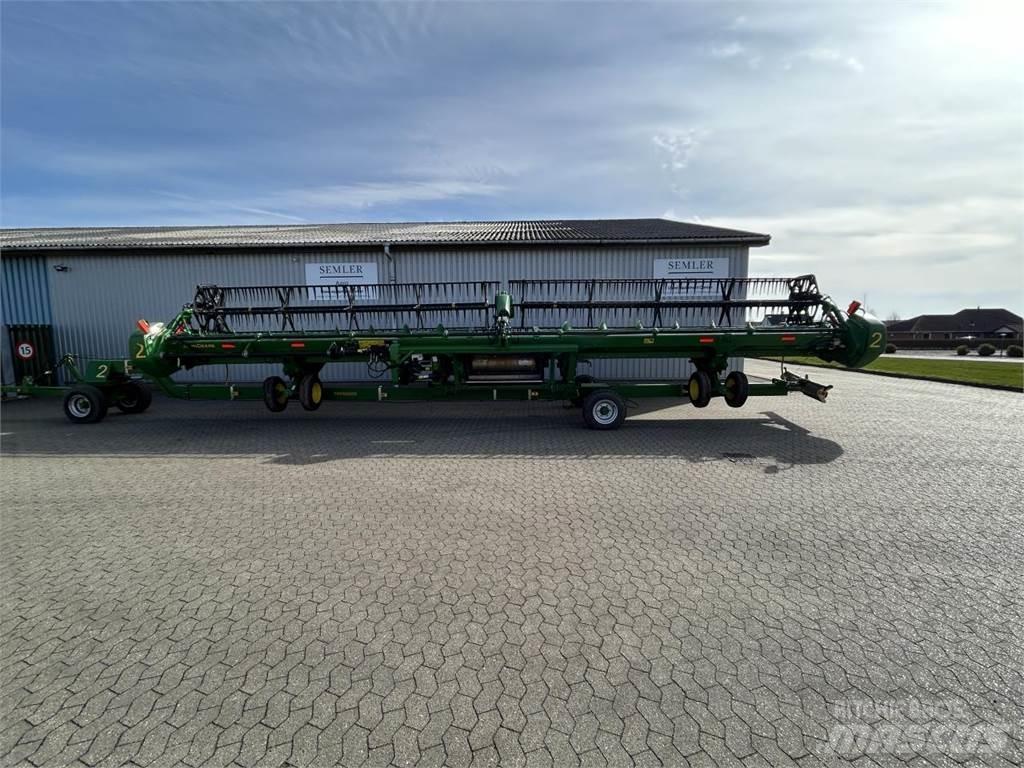John Deere 740D 聯合收割機頭