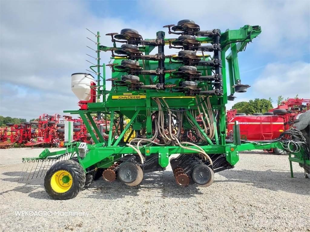 John Deere 750 A 鑽頭