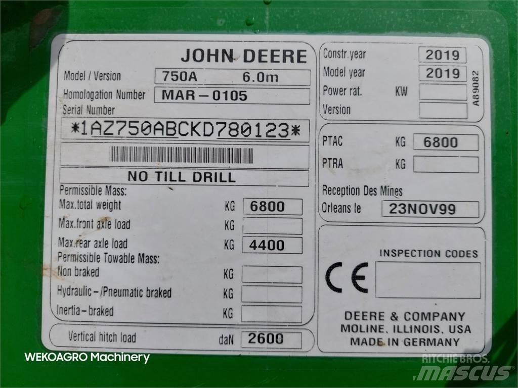 John Deere 750 A 鑽頭