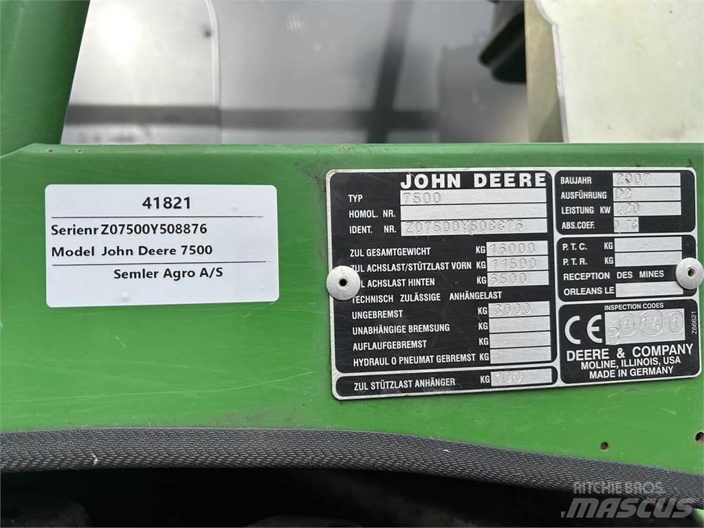 John Deere 7500 牧草收穫機