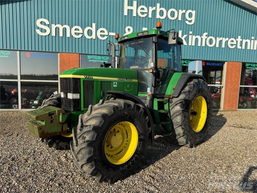 John Deere 7710 曳引機