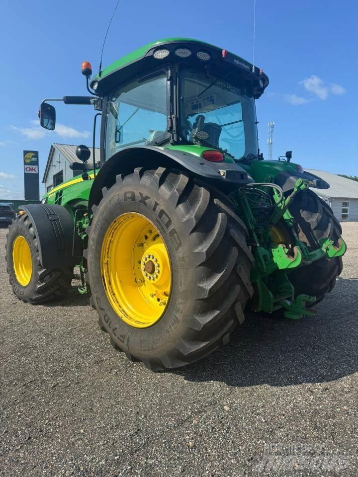 John Deere 8310R 曳引機