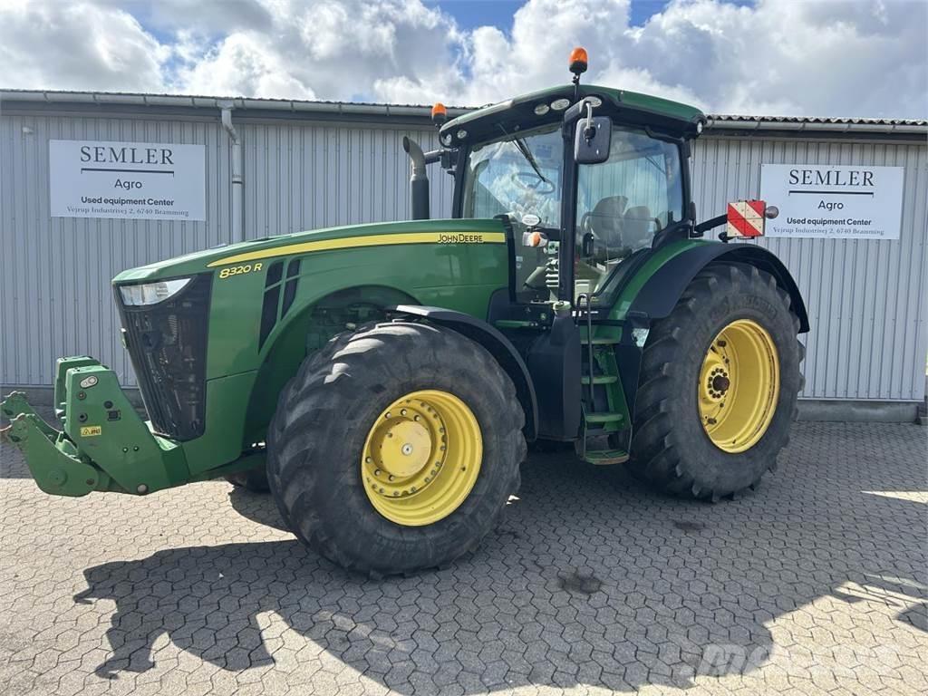 John Deere 8320R 曳引機
