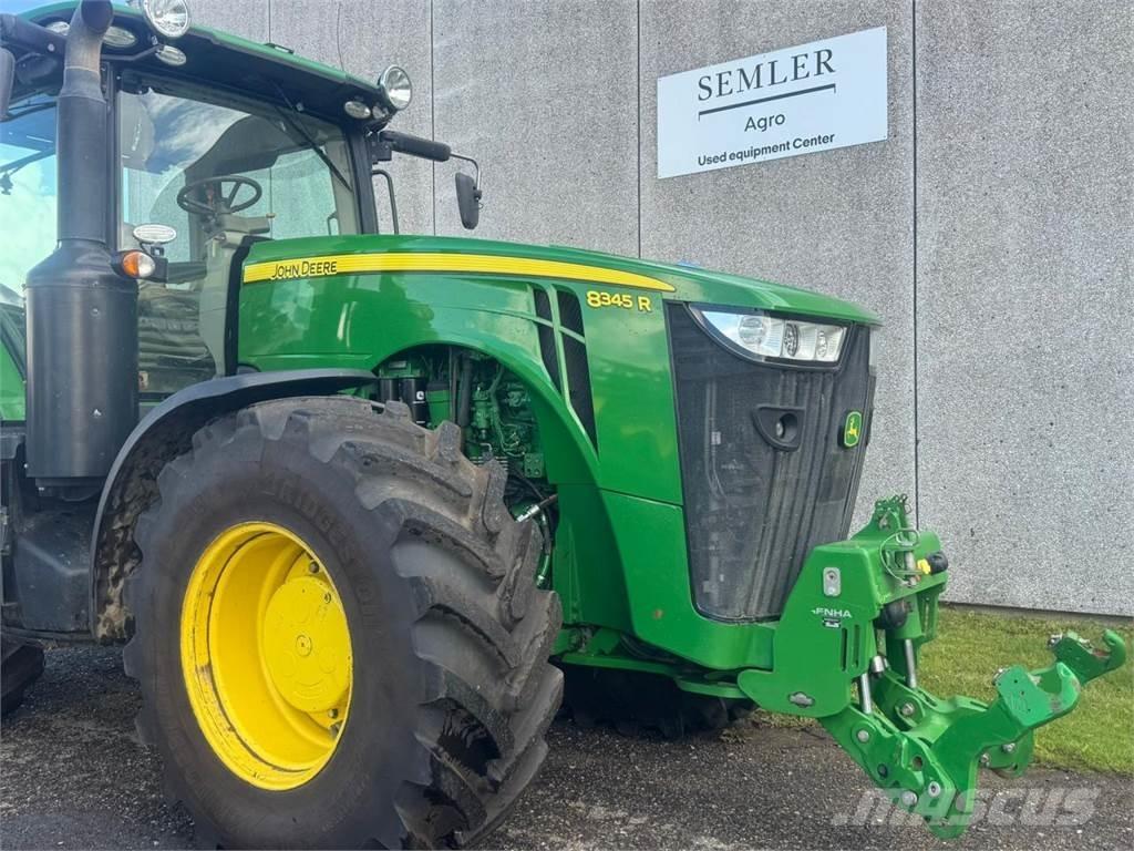 John Deere 8345R 曳引機