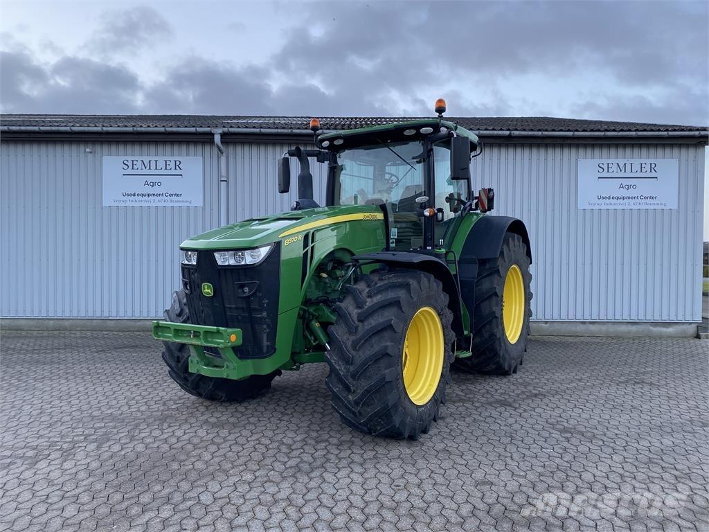 John Deere 8370R 曳引機