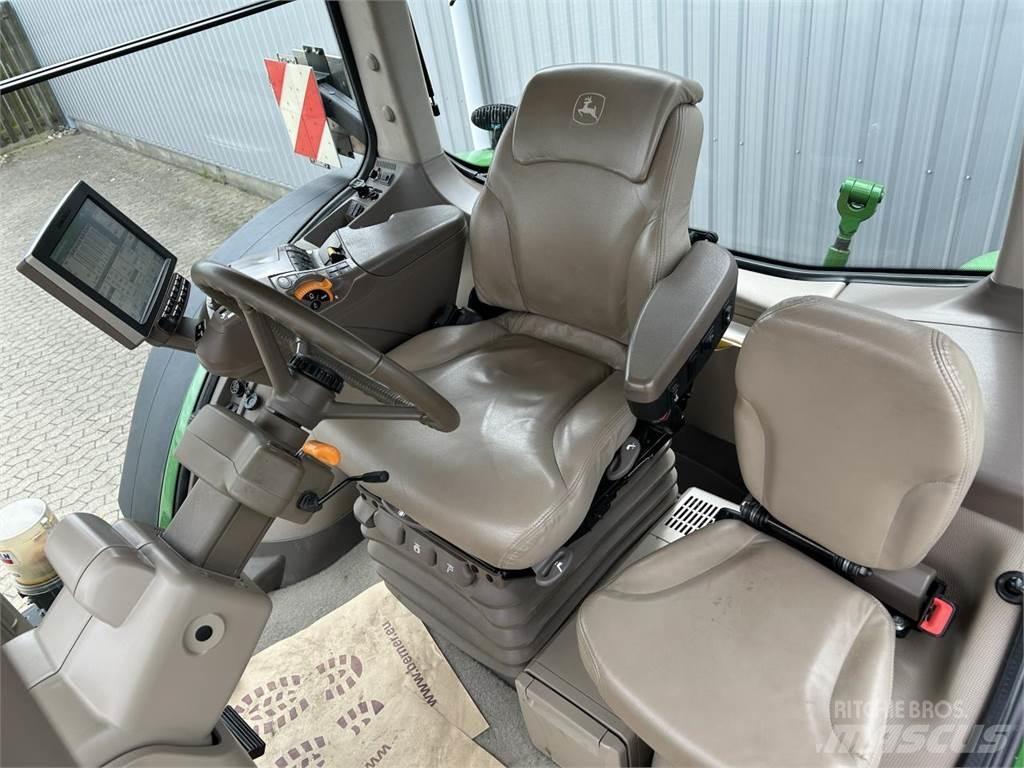 John Deere 8370R 曳引機