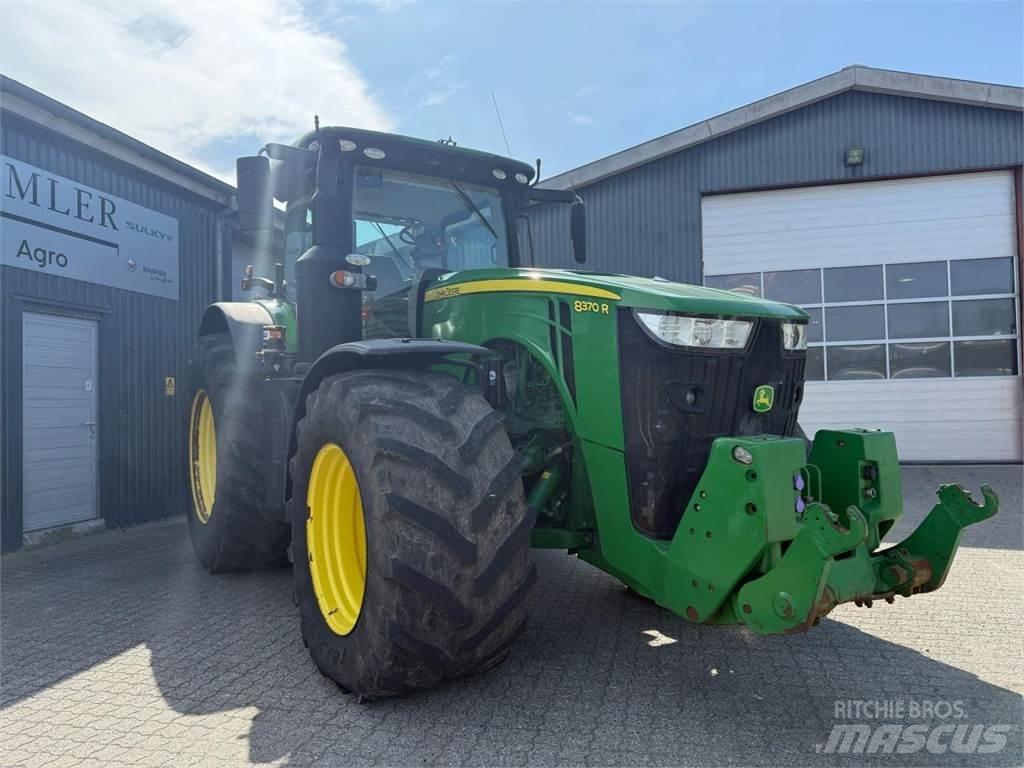 John Deere 8370R 曳引機