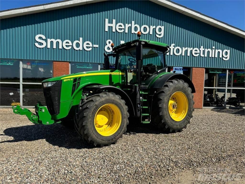 John Deere 8370R 曳引機