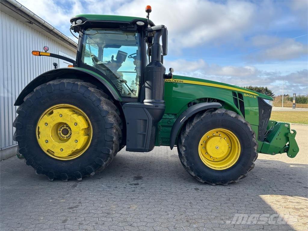 John Deere 8400R 曳引機